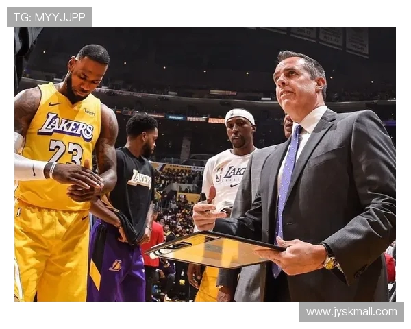 UCLA主帅因球员过激行为致歉引发热议球场风波